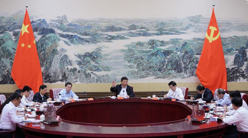 7月2日,中共中央总书记、国家主席、中央军委主席习近平在中南海同团中央新一届领导班子成员集体谈话并发表重要讲话。新华社记者 王晔 摄 7月2日,中共中央总书记、国家主席、中央军委主席习近平在中南海同团中央新一届领导班子成员集体谈话并发表重要讲话。新华社记者 王晔 摄